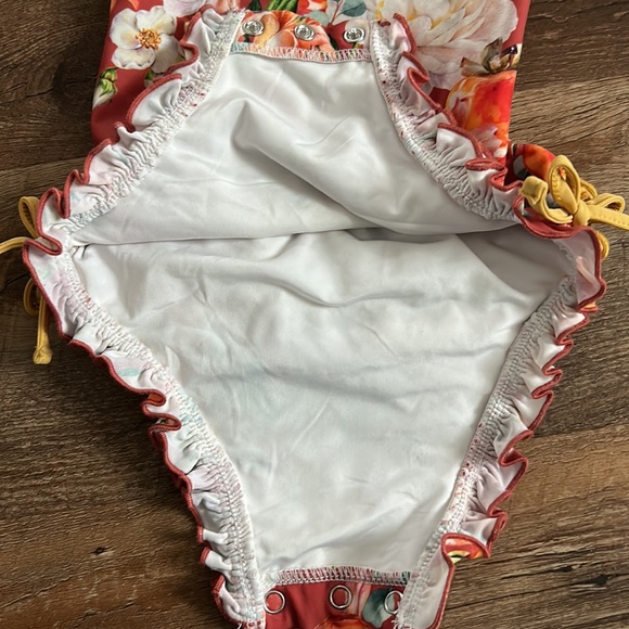 Posh Peanut 6-12 Months Swim Suit Rash Guard Long Sleeve Floral Fruit - Picture 4 of 4